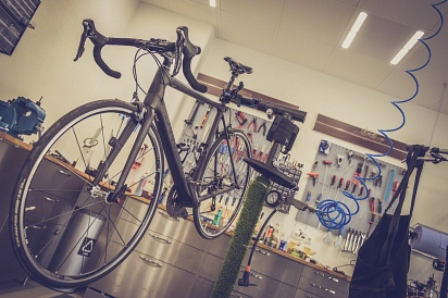 Ein Fahrrad wird repariert&nbsp;&copy;&nbsp;pixabay