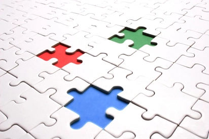 Puzzleteile Puzzle mit fehlenden Teilen © fotolia
